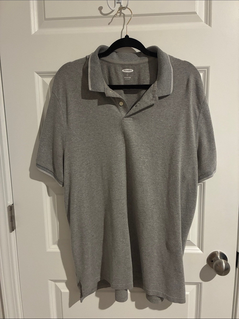 Old Navy Men's Light Gray Polo with White Trim